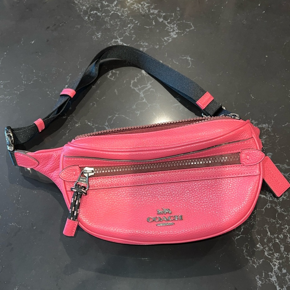 Coach Fuchsia Travel Bag